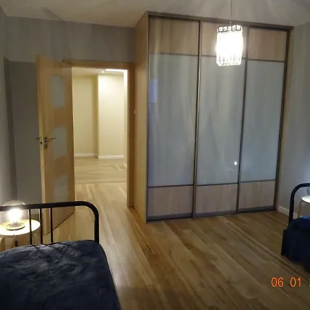 Apartament Kwiatkowskiego Apartment Warsaw