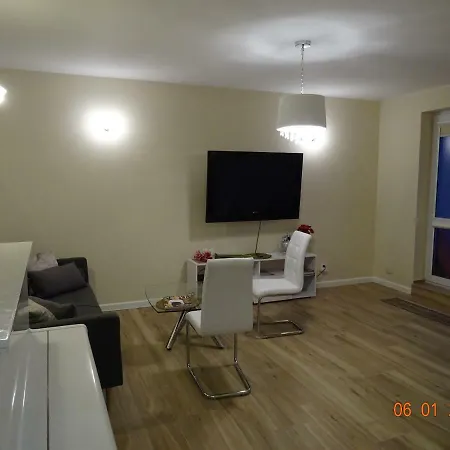Apartment Apartament Kwiatkowskiego *