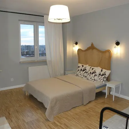 Apartment Apartament Kwiatkowskiego Warsaw